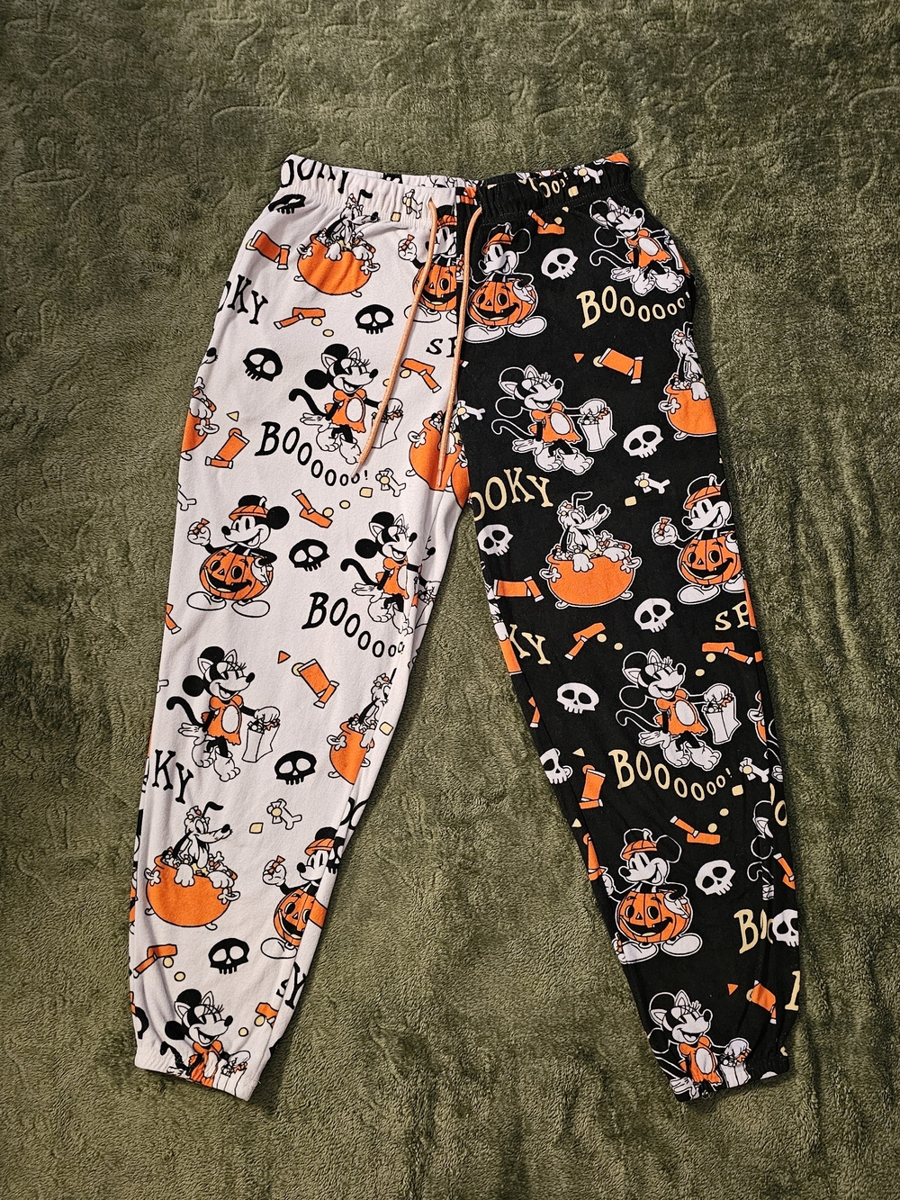 Disney Kids Halloween Mickey Sleep Pants Size Small 4/6